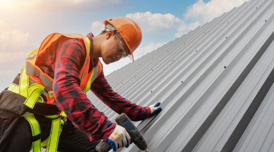 Professional Emergency Roof Repairs services in Grundy, VA